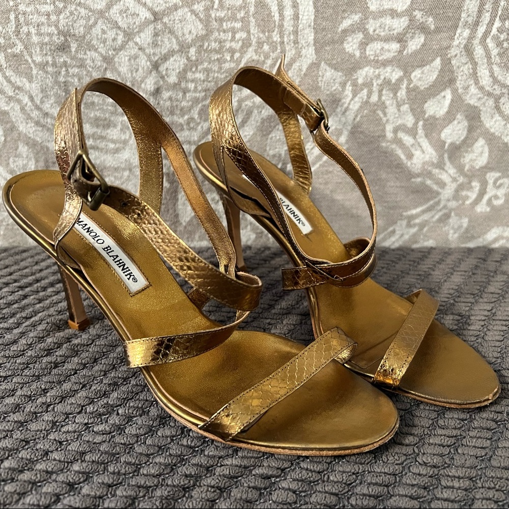Manolo Blahnik Heel Sandals, Women size 39.5 (9.5), Pre-owned.